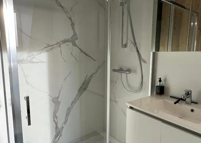 Viki's Penthousje Apartamento