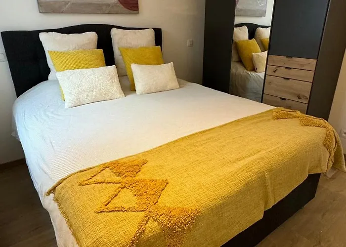 Viki's Penthousje Apartamento